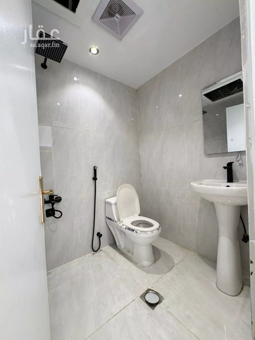 1 bedroom apartment in Al Yarmouk 3