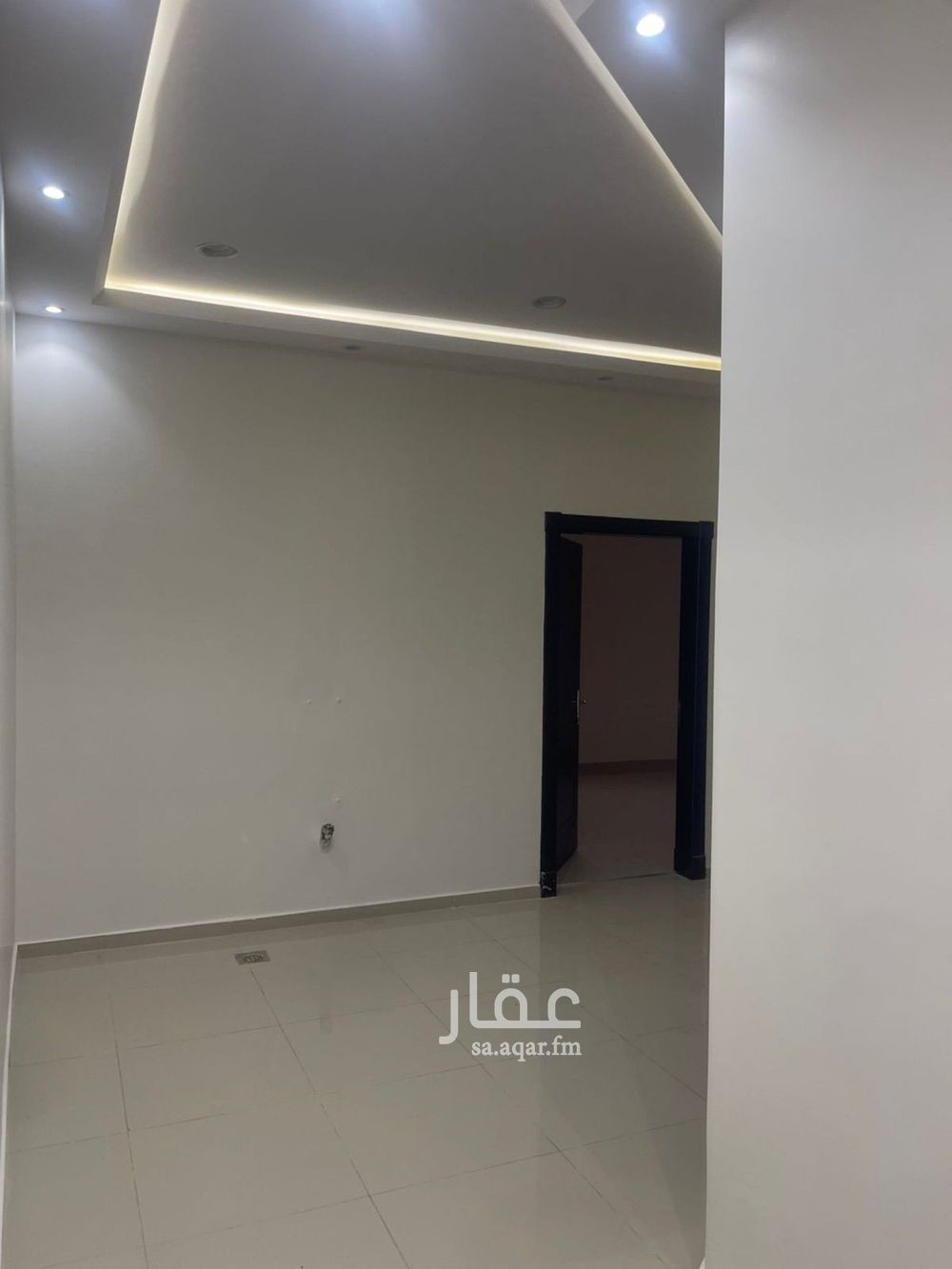 5 bedroom villa in Tuwaiq, Riyadh 12