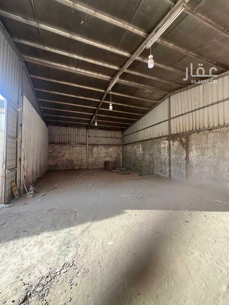 10 bedroom building in Al Khalidiyyah, Riyadh 11