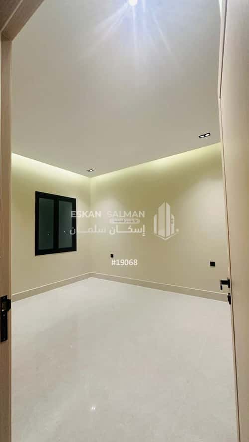 9 bedroom villa in Al Amwaj 4
