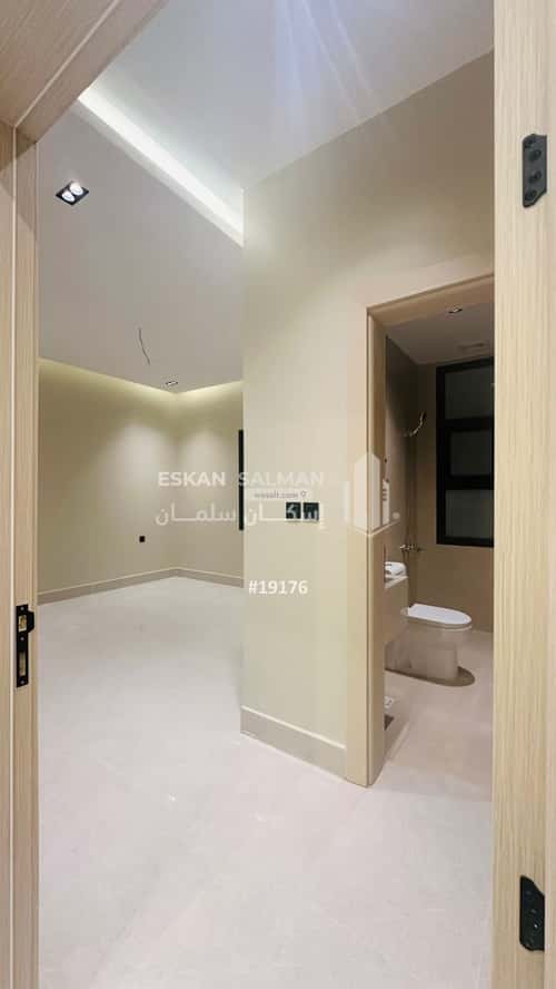 9 bedroom villa in Al Amwaj 6