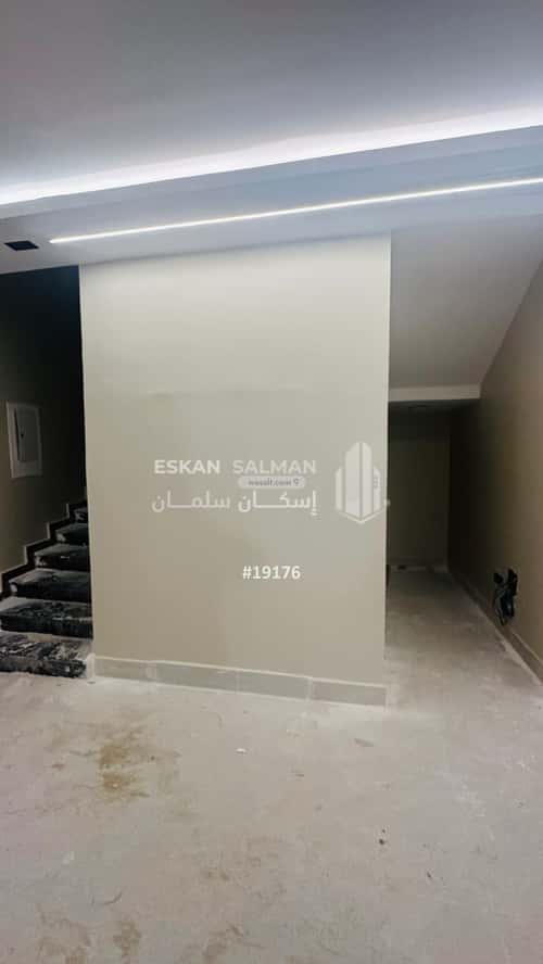 9 bedroom villa in Al Amwaj 8