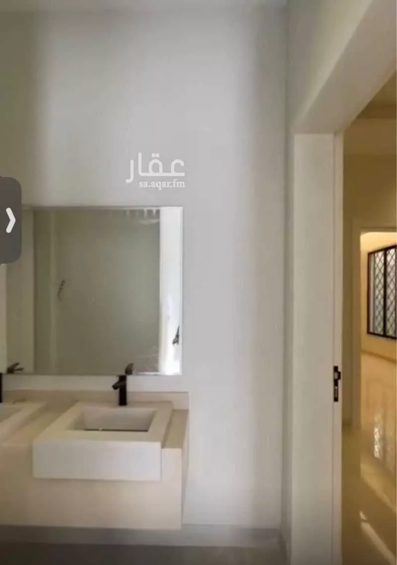 5 bedroom villa in Badr 7