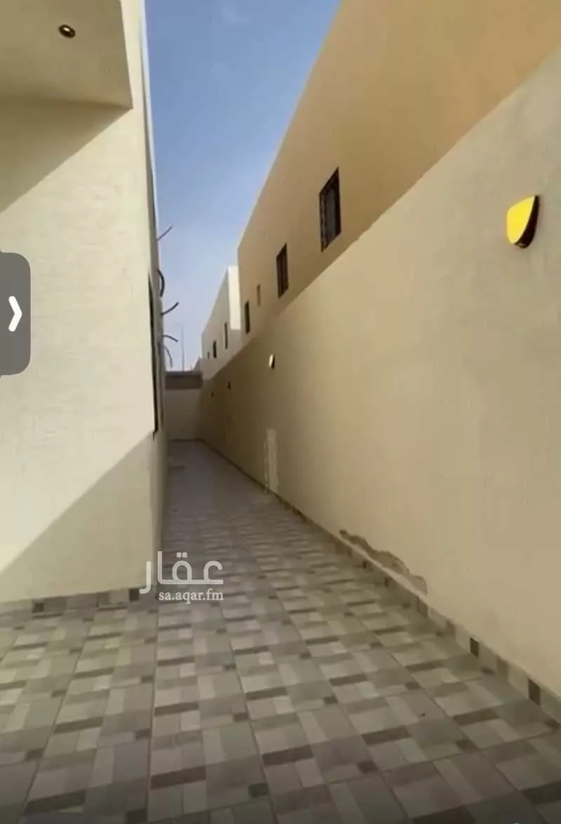 5 bedroom villa in Badr 8