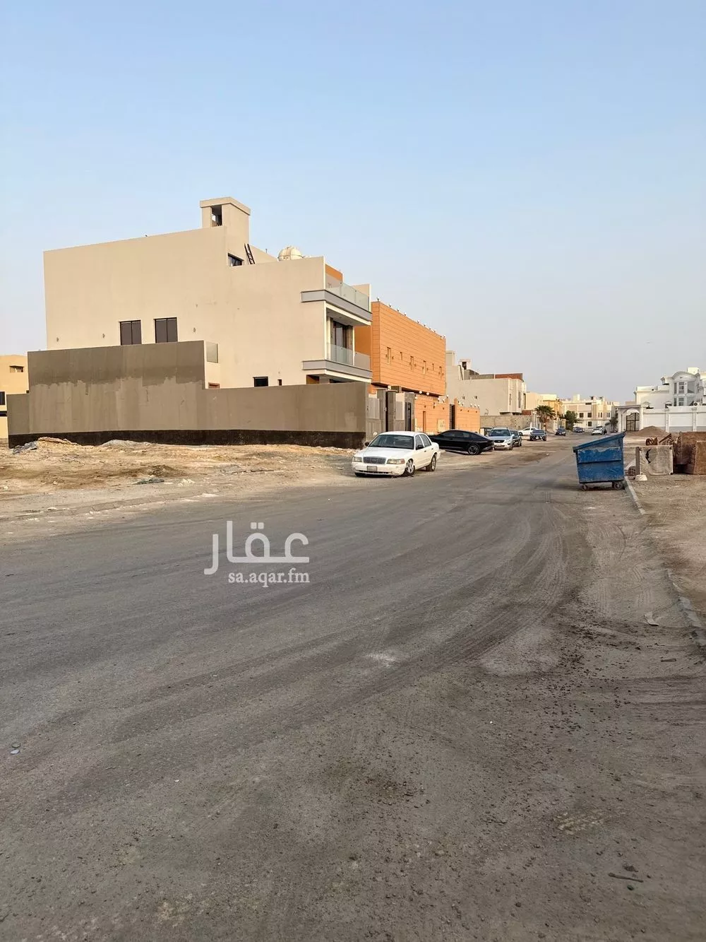 694 sqm land in Az Zomorod 7