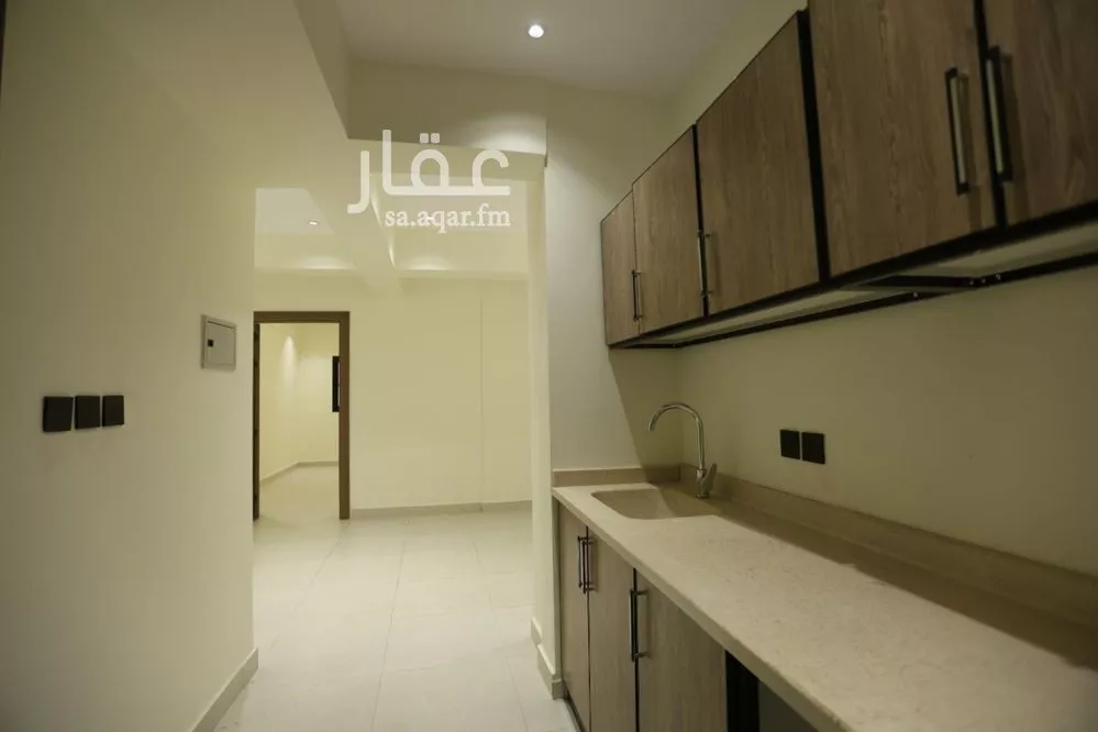 1 bedroom apartment in Qurtubah 8