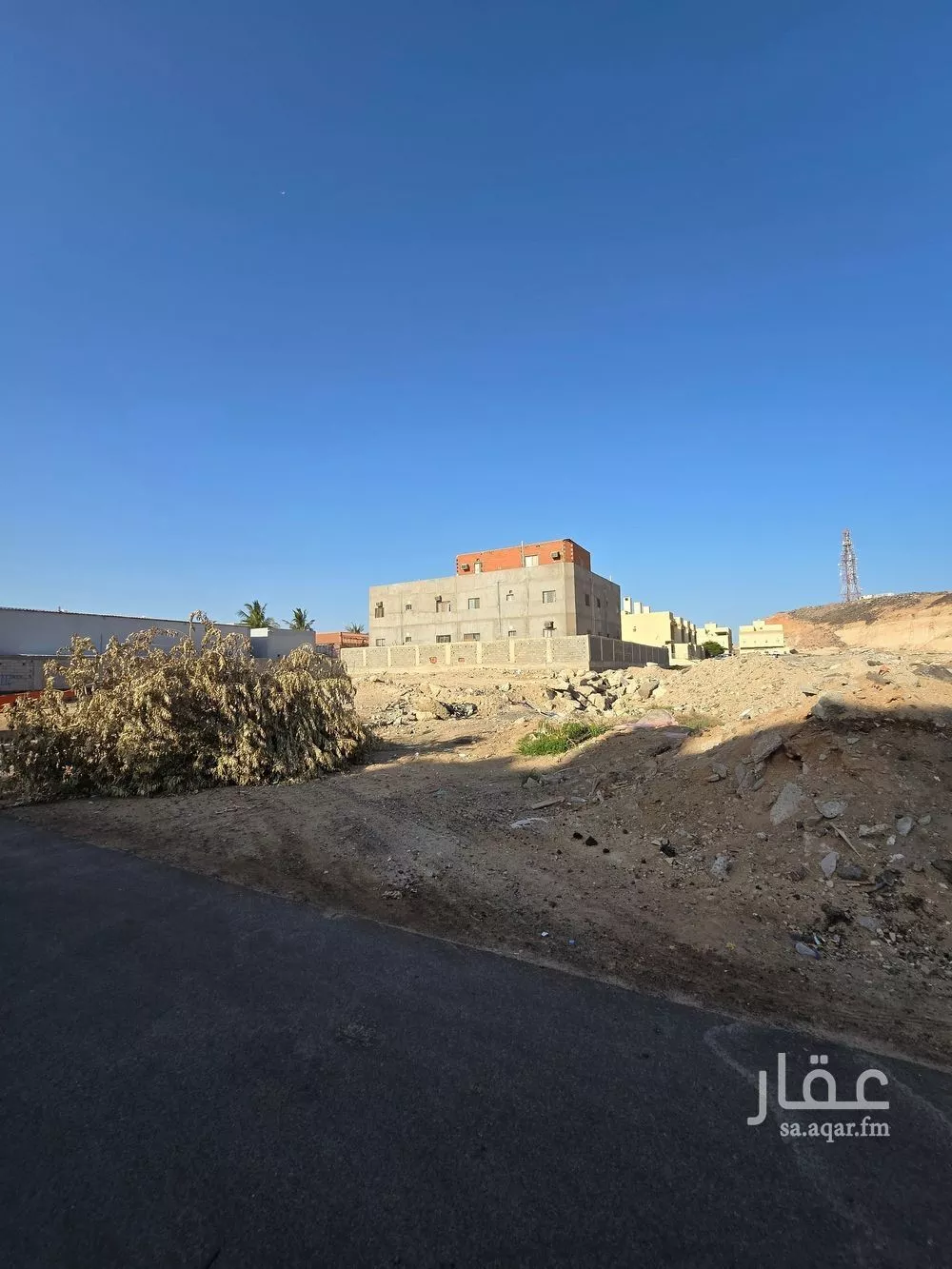 1200 sqm land in Taibah 5