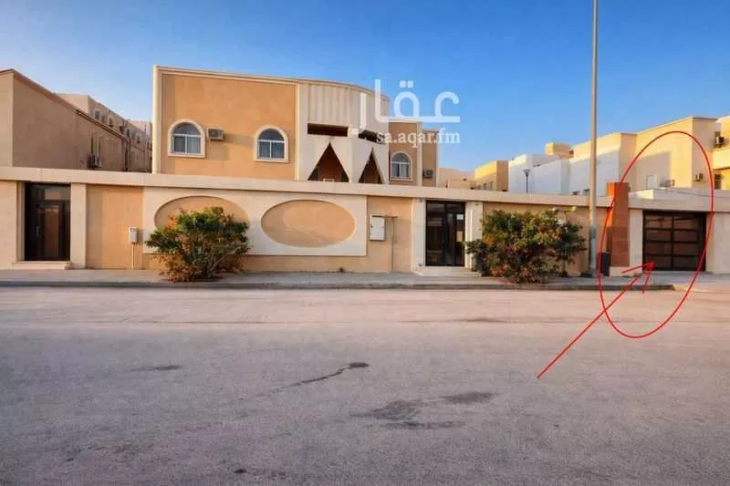4 bedroom villa in Granada 3