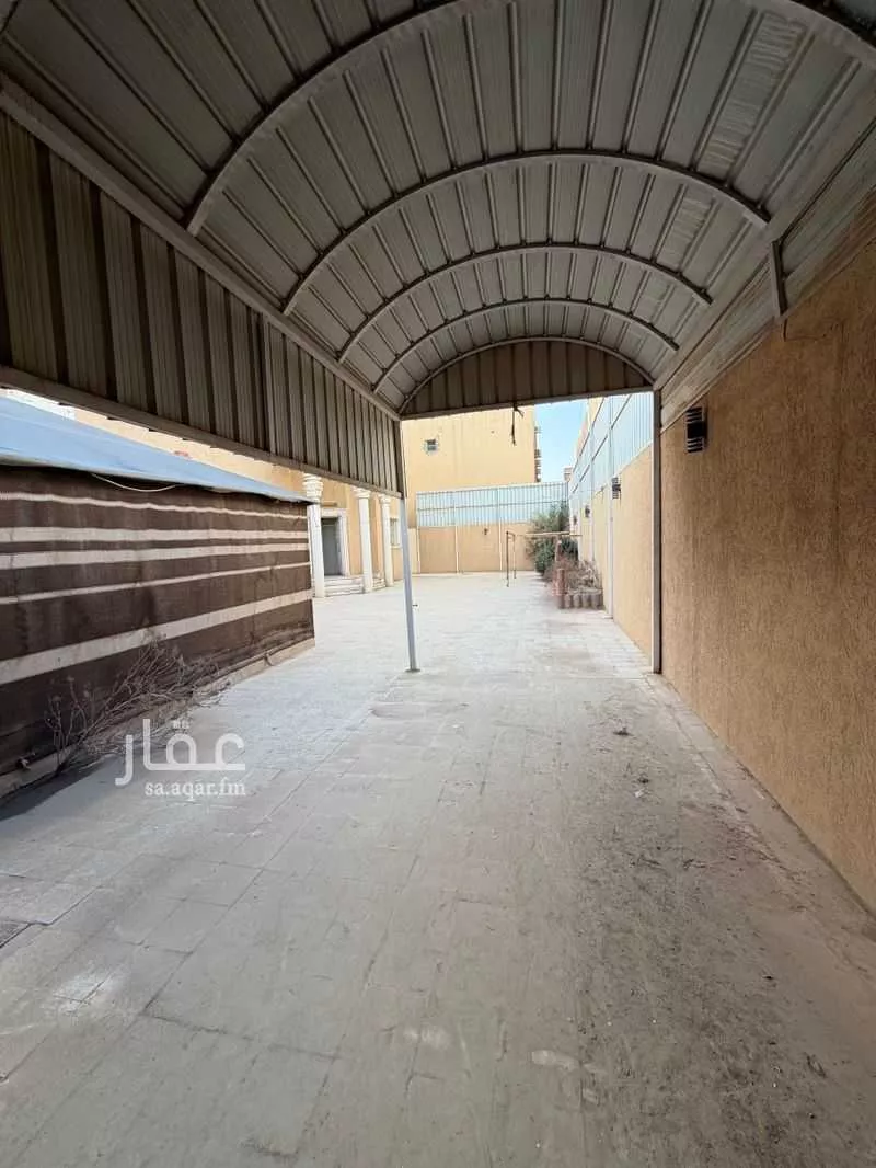4 bedroom villa in Granada 5