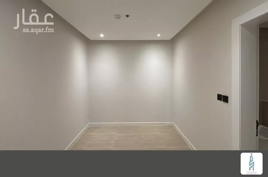 3 bedroom apartment in Al Malqa 8