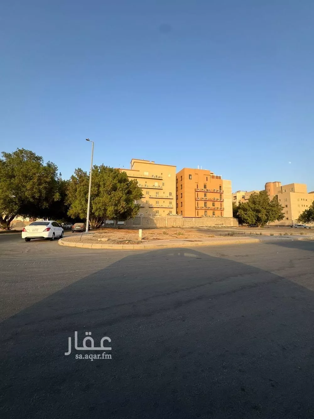 835 sqm land in Al Wurud 2