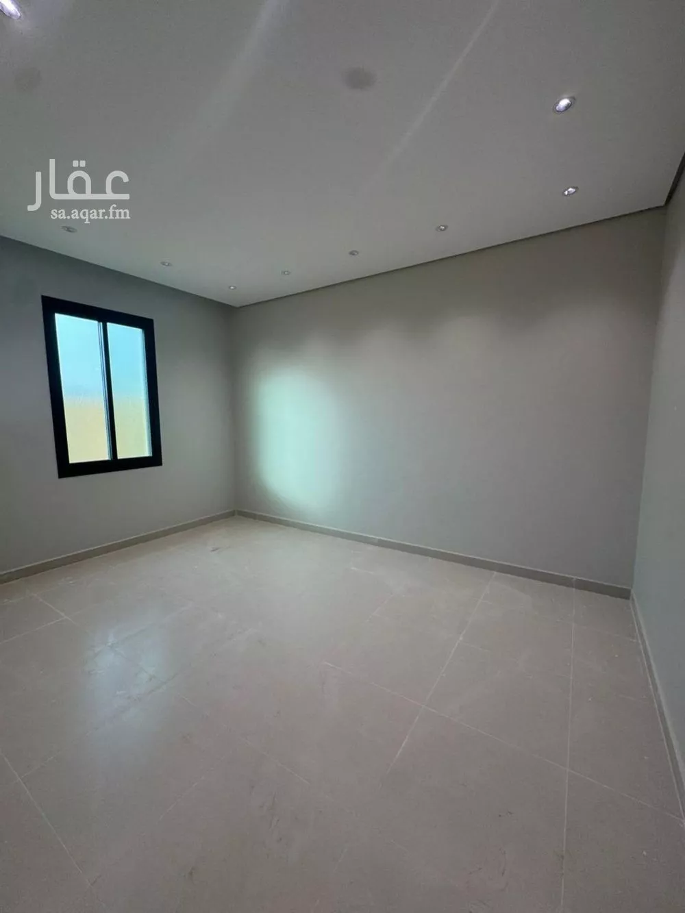 3 bedroom floor in Al Aridh 2