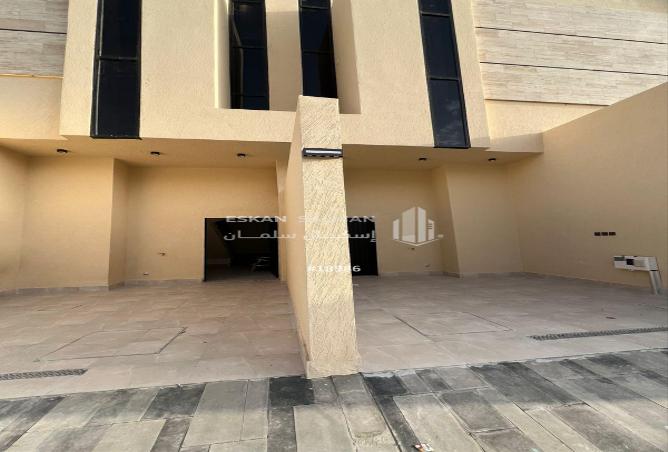5 bedroom apartment in Al Nahda 2