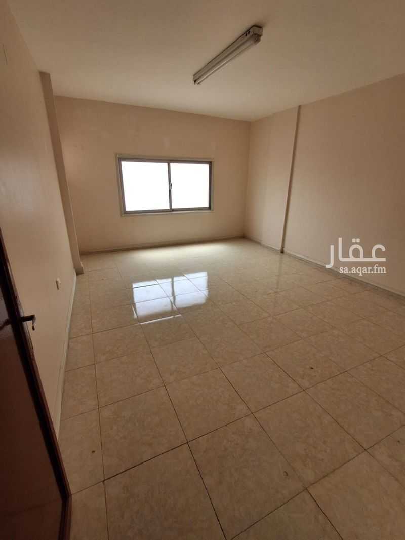 3 bedroom apartment in Al Malaz, Riyadh 4