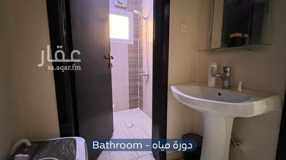 شقة 1 غرف في الرمال 3