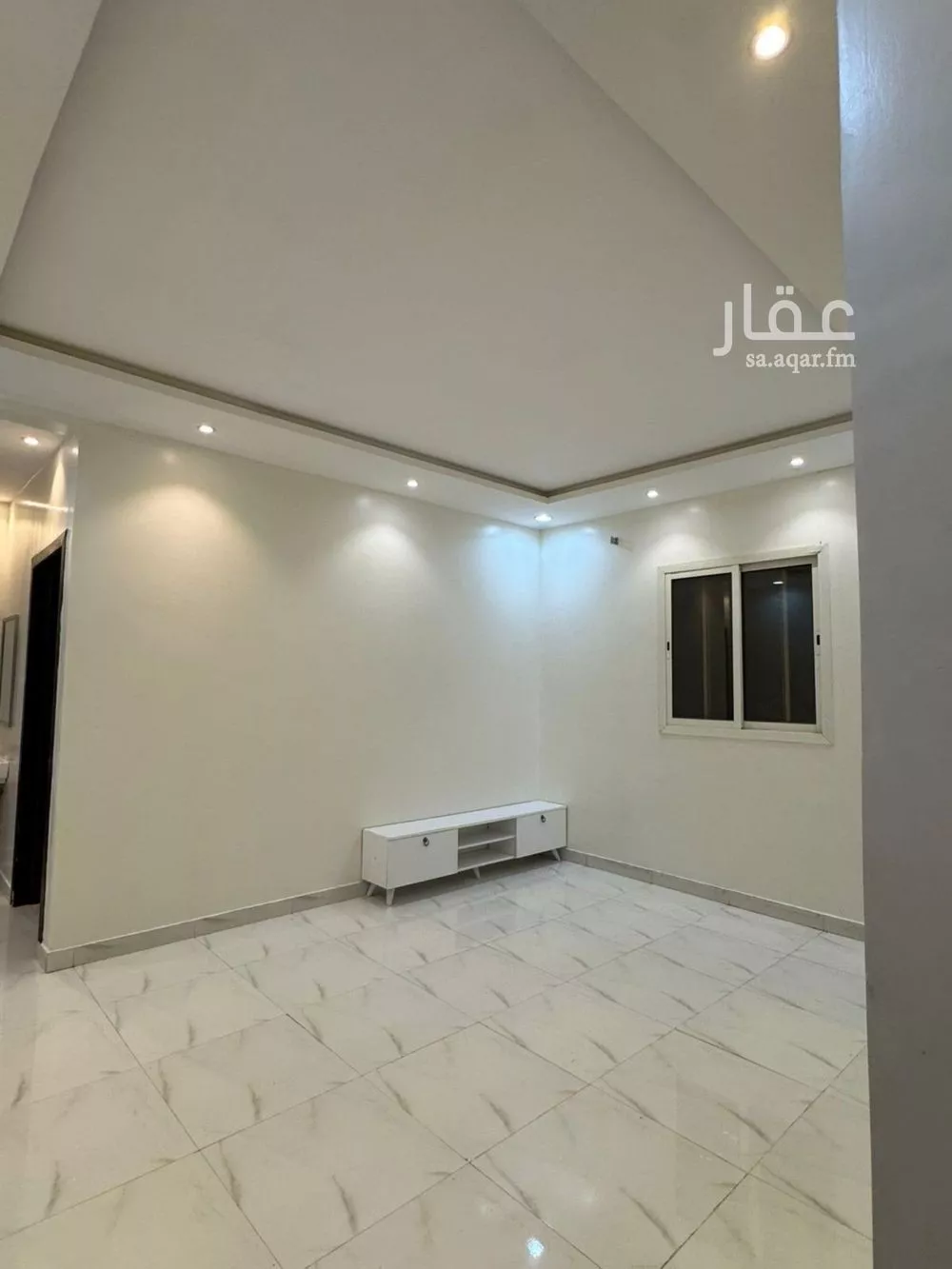 3 bedroom floor in Al Qadisiyah 8