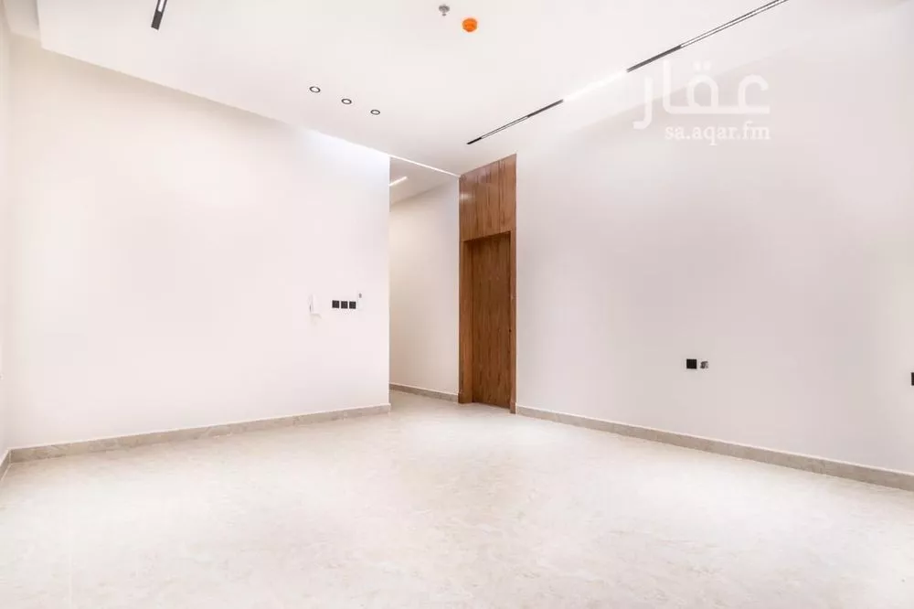 3 bedroom apartment in Al Basateen, Eastern Province 8