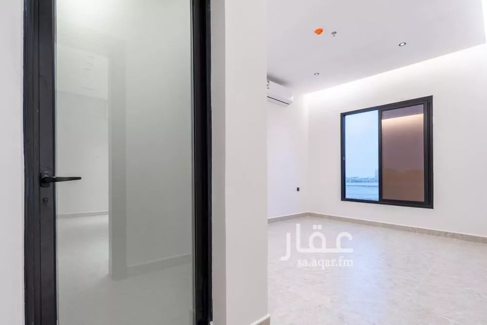 3 bedroom apartment in Al Basateen, Eastern Province 9