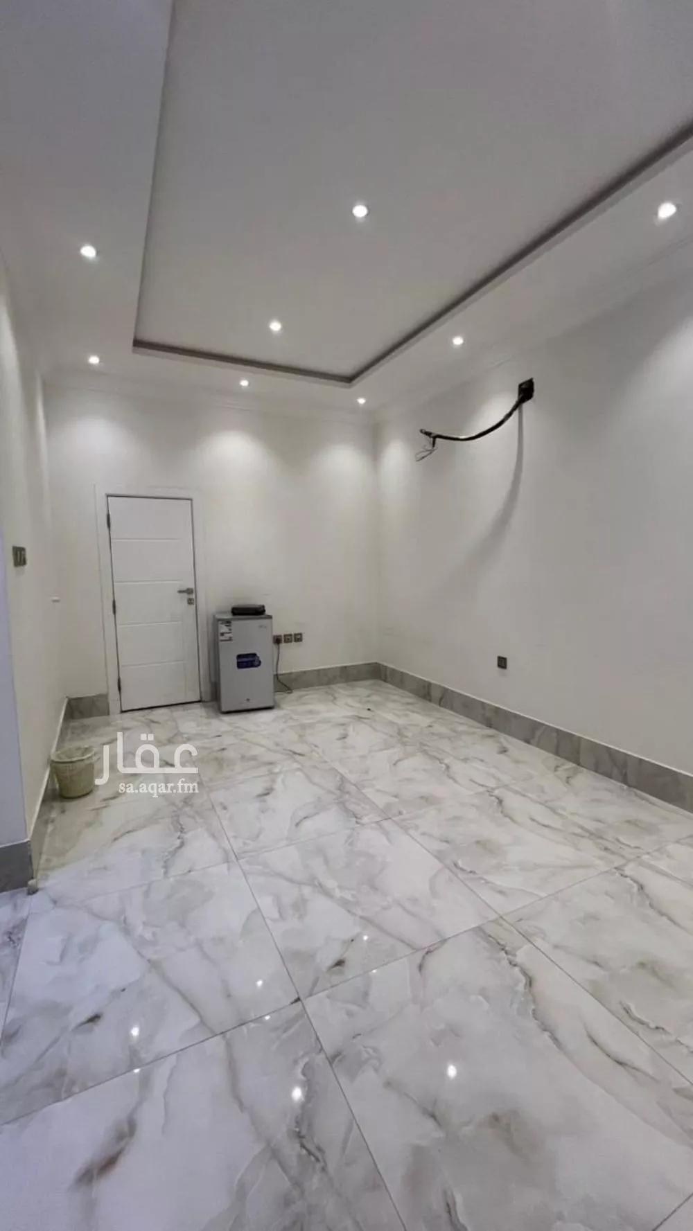 3 bedroom floor in Al Aridh 2
