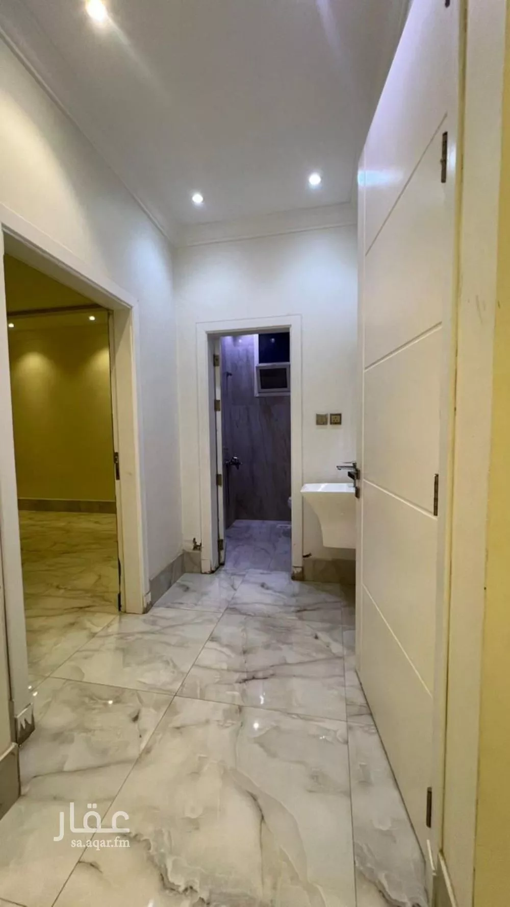 3 bedroom floor in Al Aridh 3