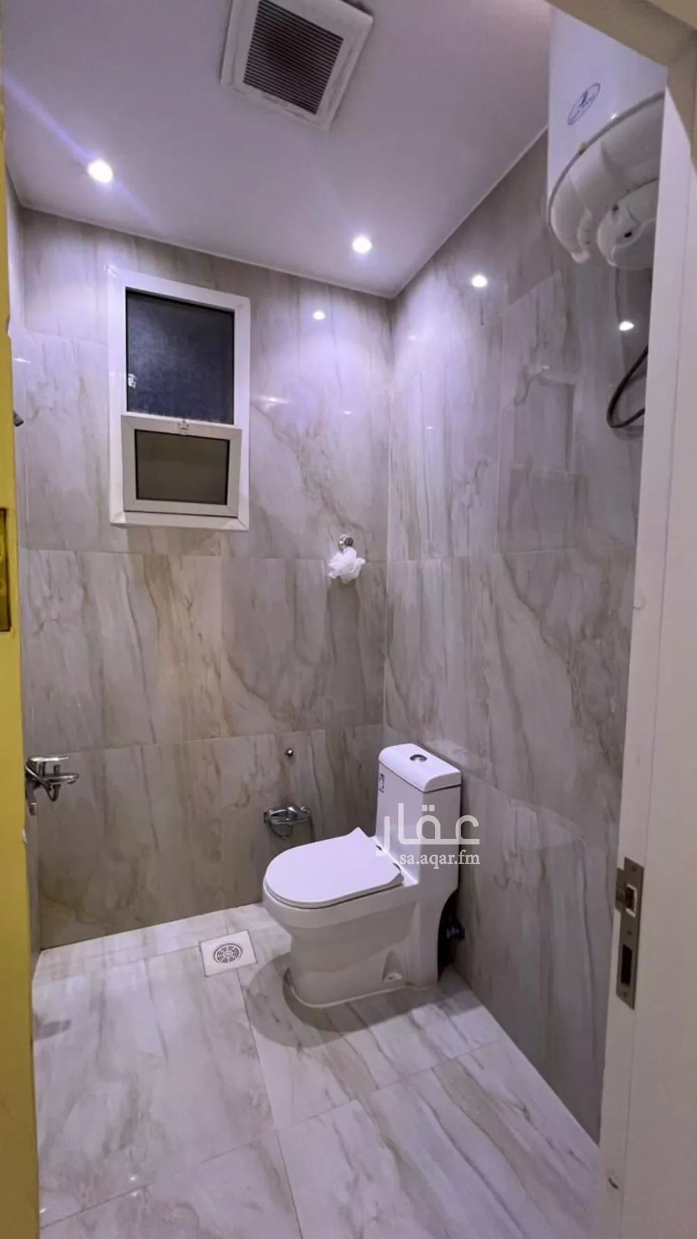 3 bedroom floor in Al Aridh 4