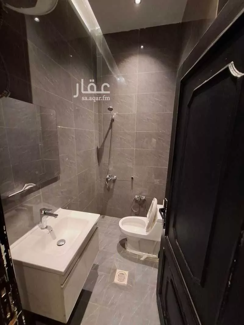 شقة 2 غرف في النزهة 6