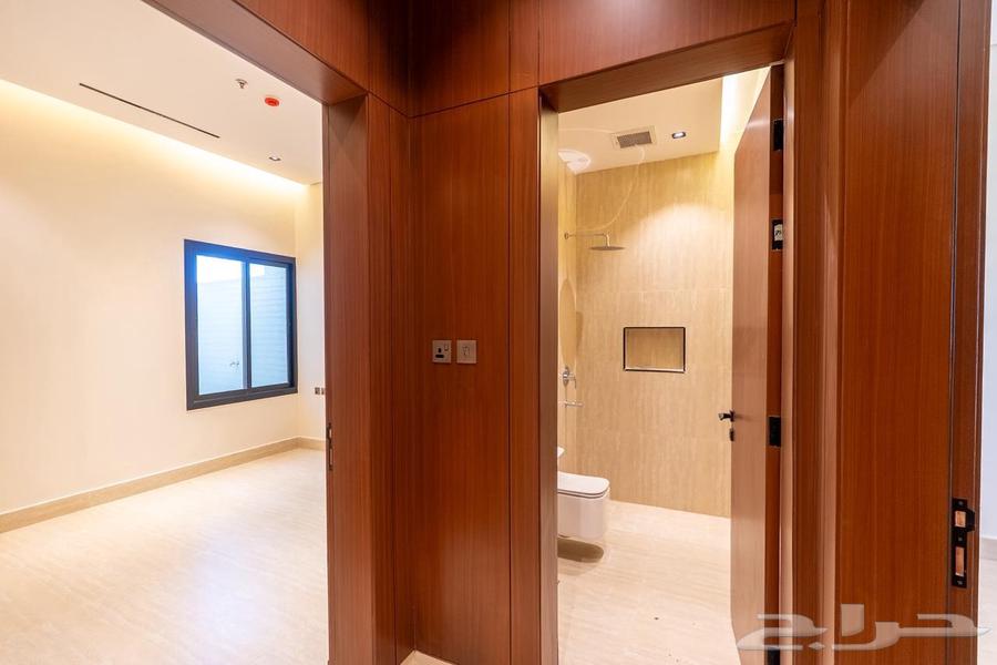 6 bedroom villa in Al Mahdiyyah 2