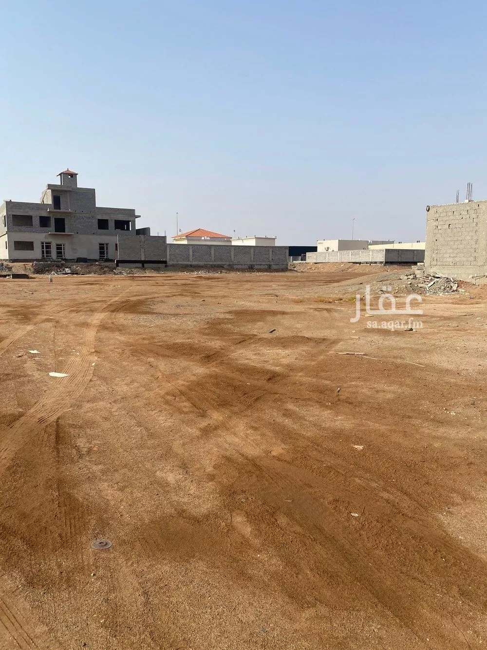 455 sqm land in Az Zomorod 3