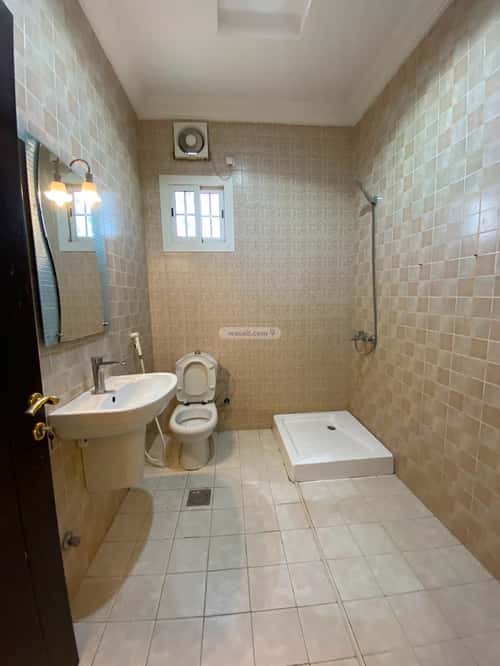 4 bedroom apartment in Al Shiraa, Jeddah 9