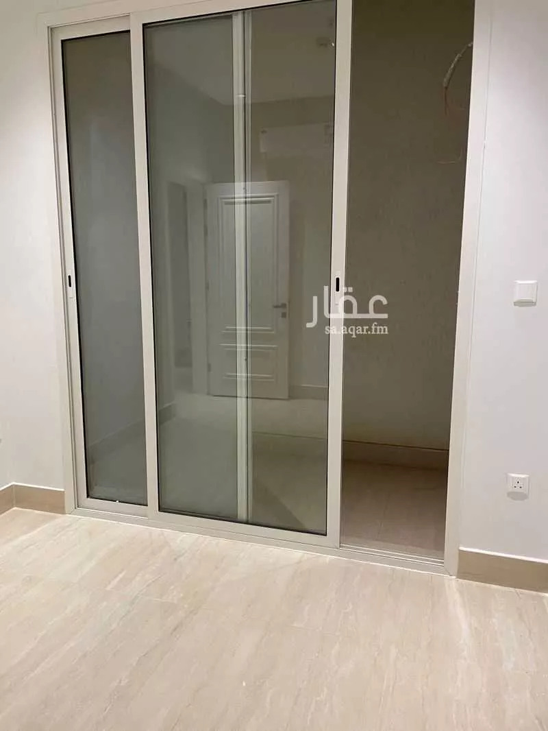 3 bedroom apartment in Al Malqa 18