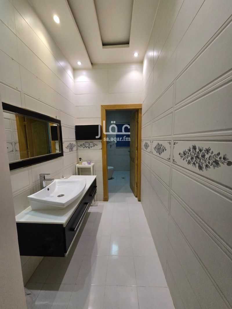 4 bedroom apartment in Al Yarmouk, Riyadh 8