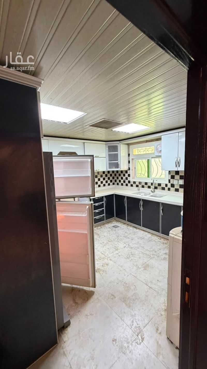 4 bedroom villa in Al Muhammadiyah, Riyadh 28