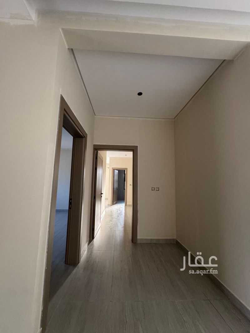 4 bedroom villa in Al Buhairah, Eastern Province 9