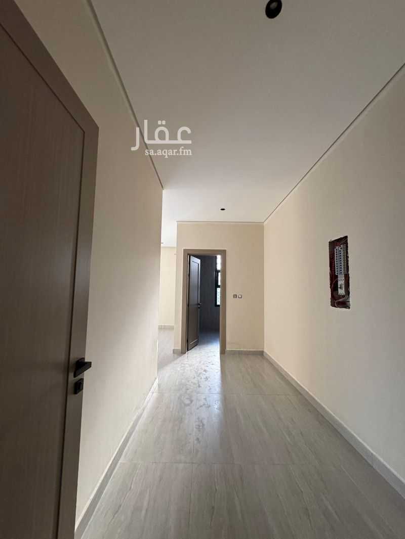 4 bedroom villa in Al Buhairah, Eastern Province 10
