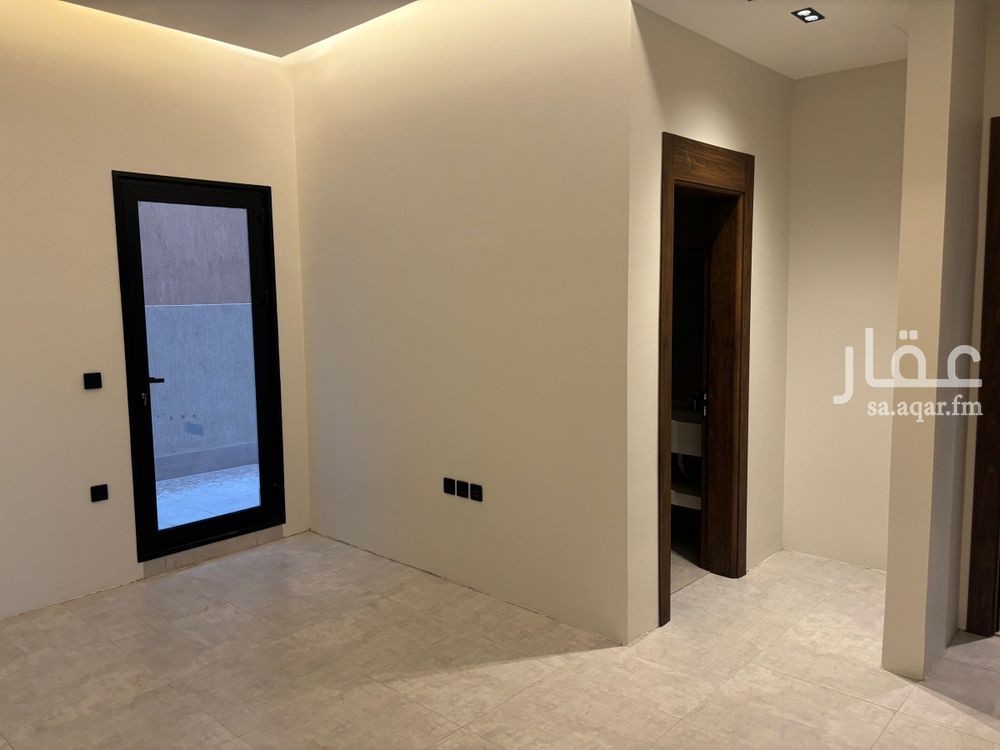 3 bedroom villa in Abhur North, Jeddah 13