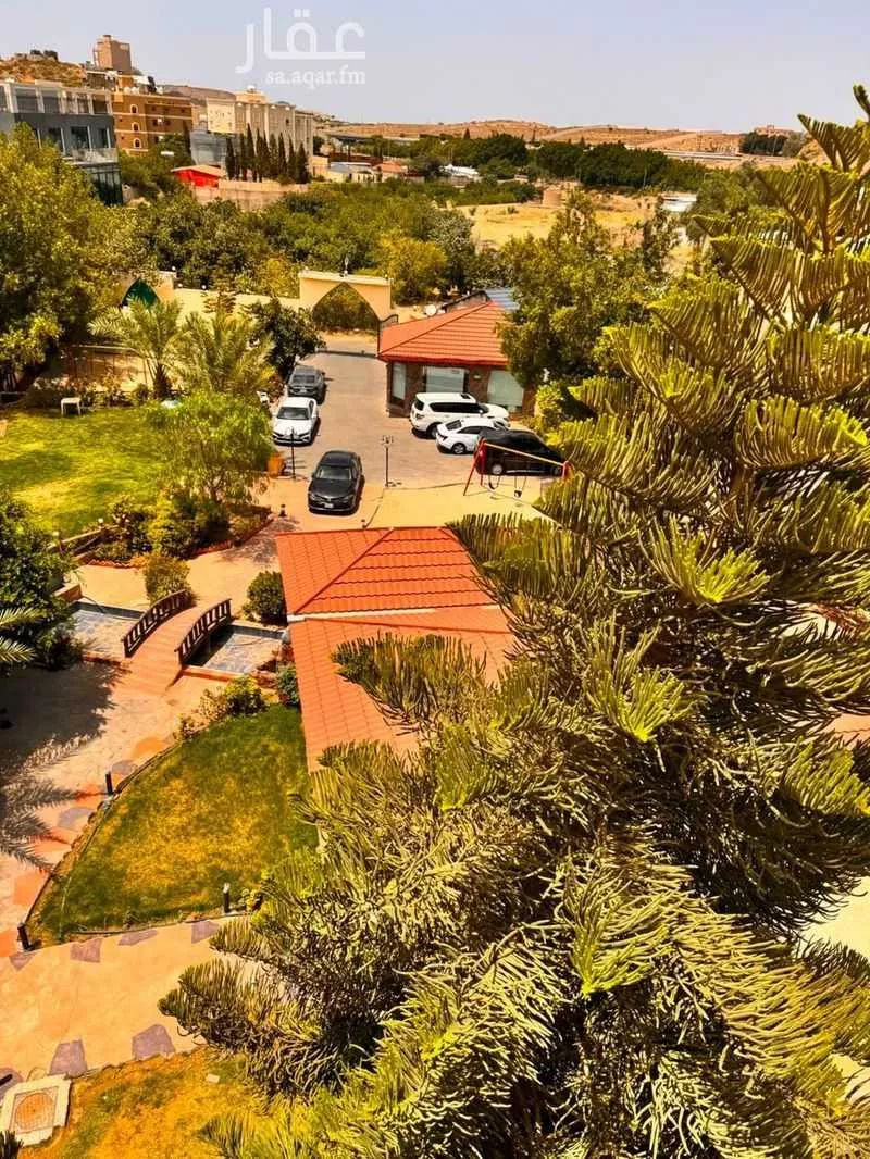 13 bedroom building in Al Khalidiyyah, Taif 13
