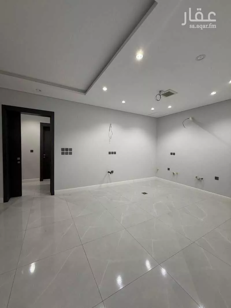 شقة 4 غرف في النهضة 3