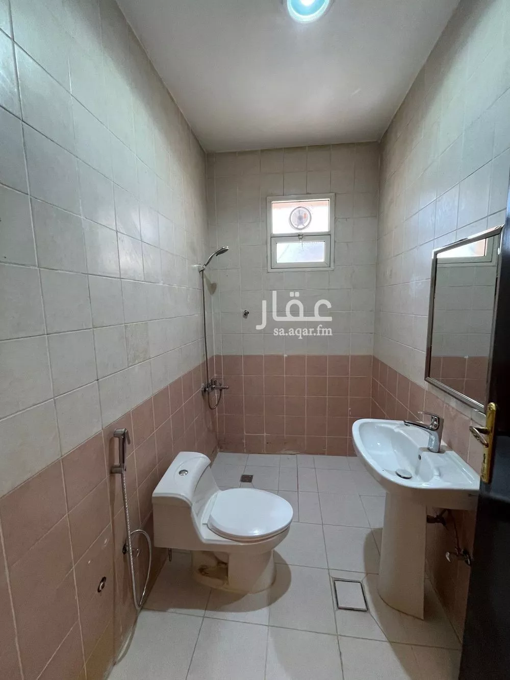 4 bedroom apartment in Al Malqa 15
