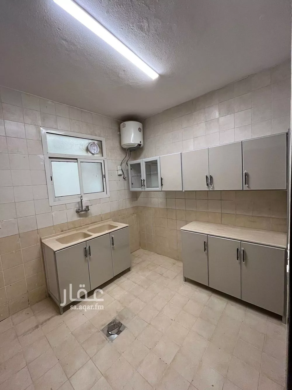 4 bedroom apartment in Al Malqa 9