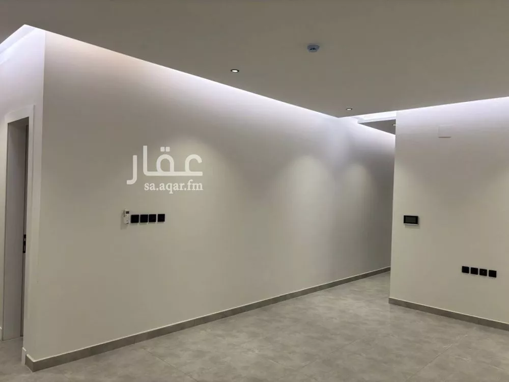 3 bedroom apartment in Al Aridh 5