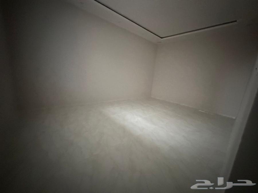 5 bedroom duplex in Al Malaz 9