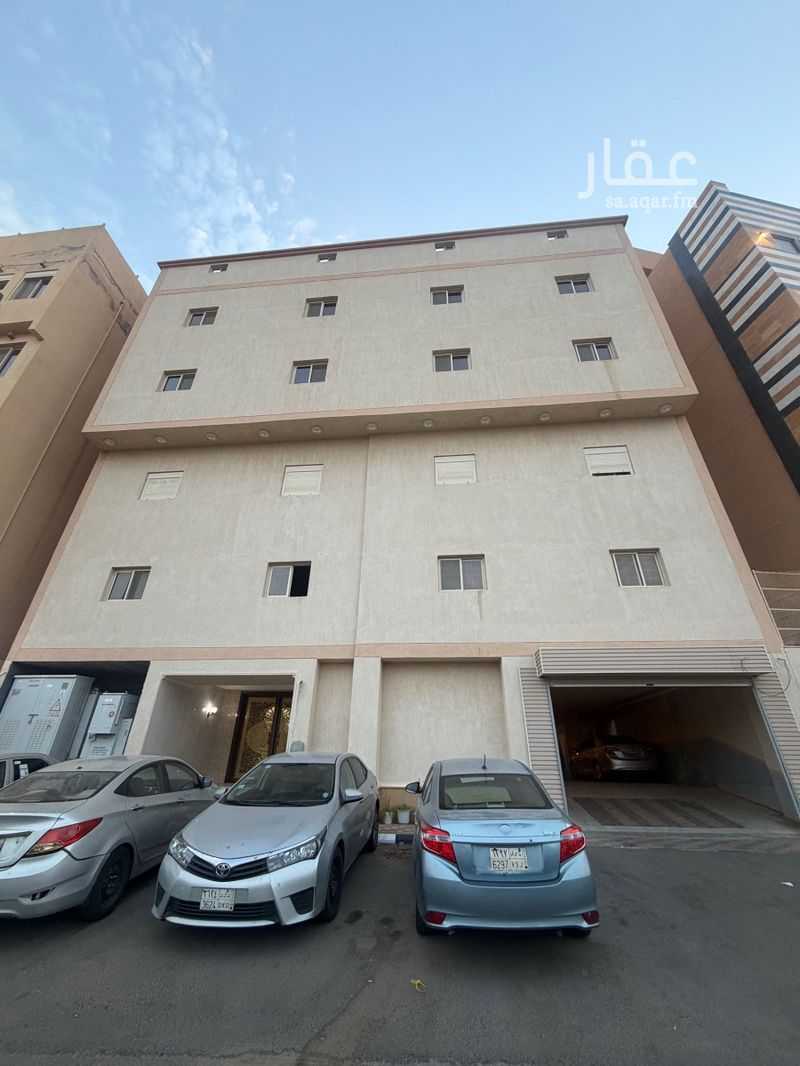 7 bedroom villa in King Fahd, Makkah 15