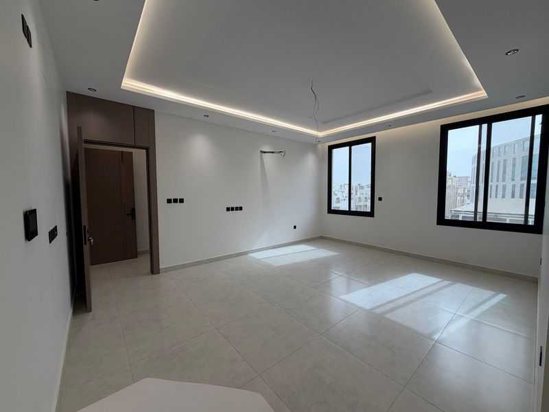 4 bedroom apartment in Al Salamah, Jeddah 3