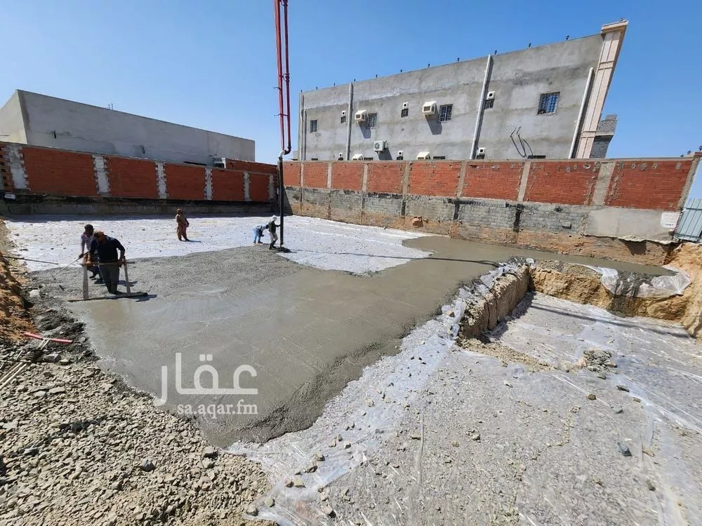 625 sqm land in Jeddah 18