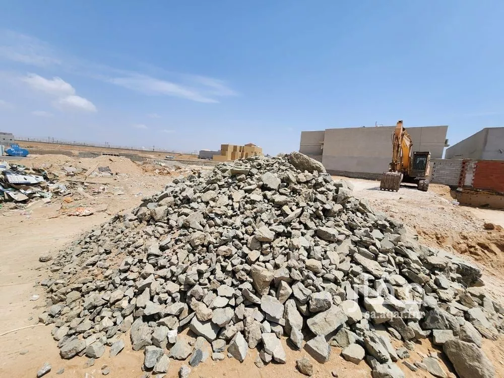 625 sqm land in Jeddah 9