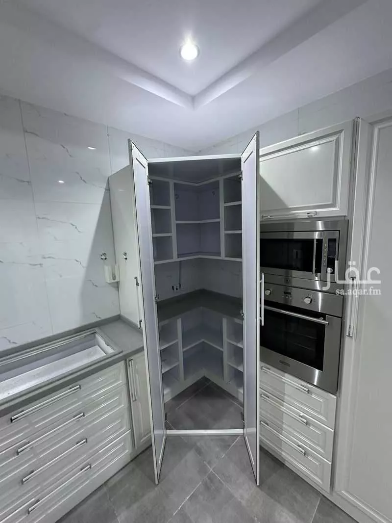 3 bedroom apartment in Ar Rayan 8