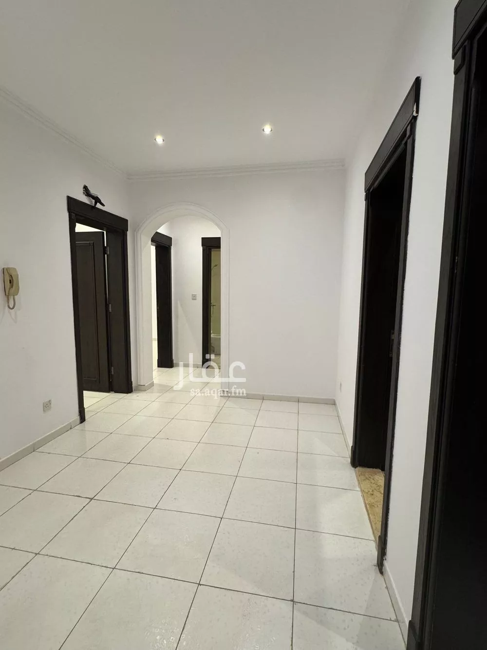 3 bedroom apartment in Al Rawdah 4