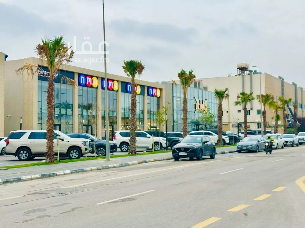 shop in Al Olaya, Eastern Province 3