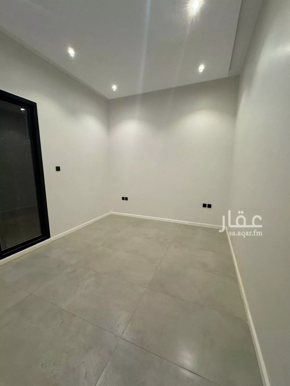 3 bedroom floor in Okaz 3