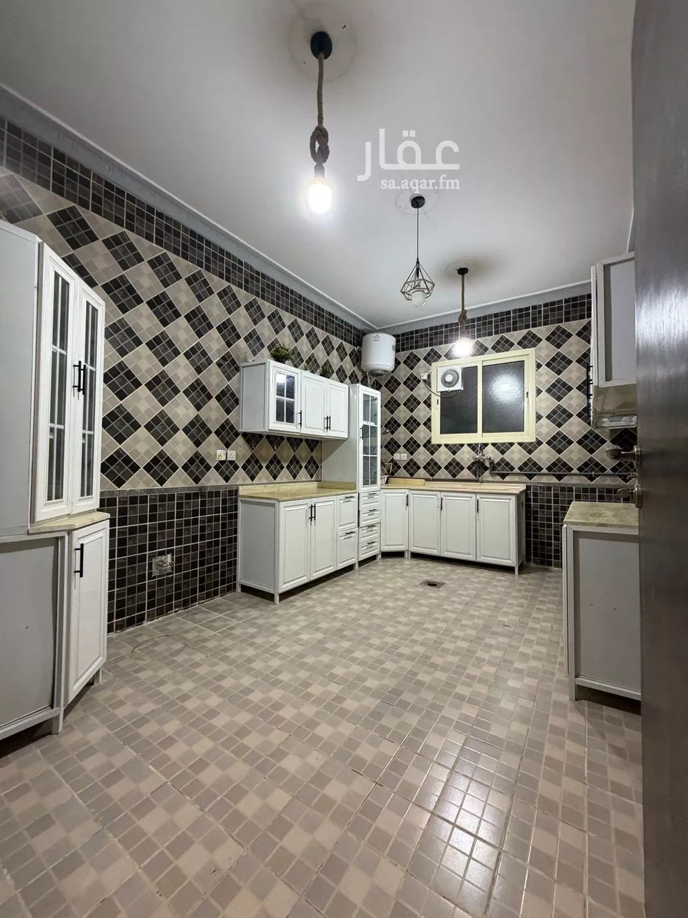 شقة 3 غرف في ظهرة نمار 4